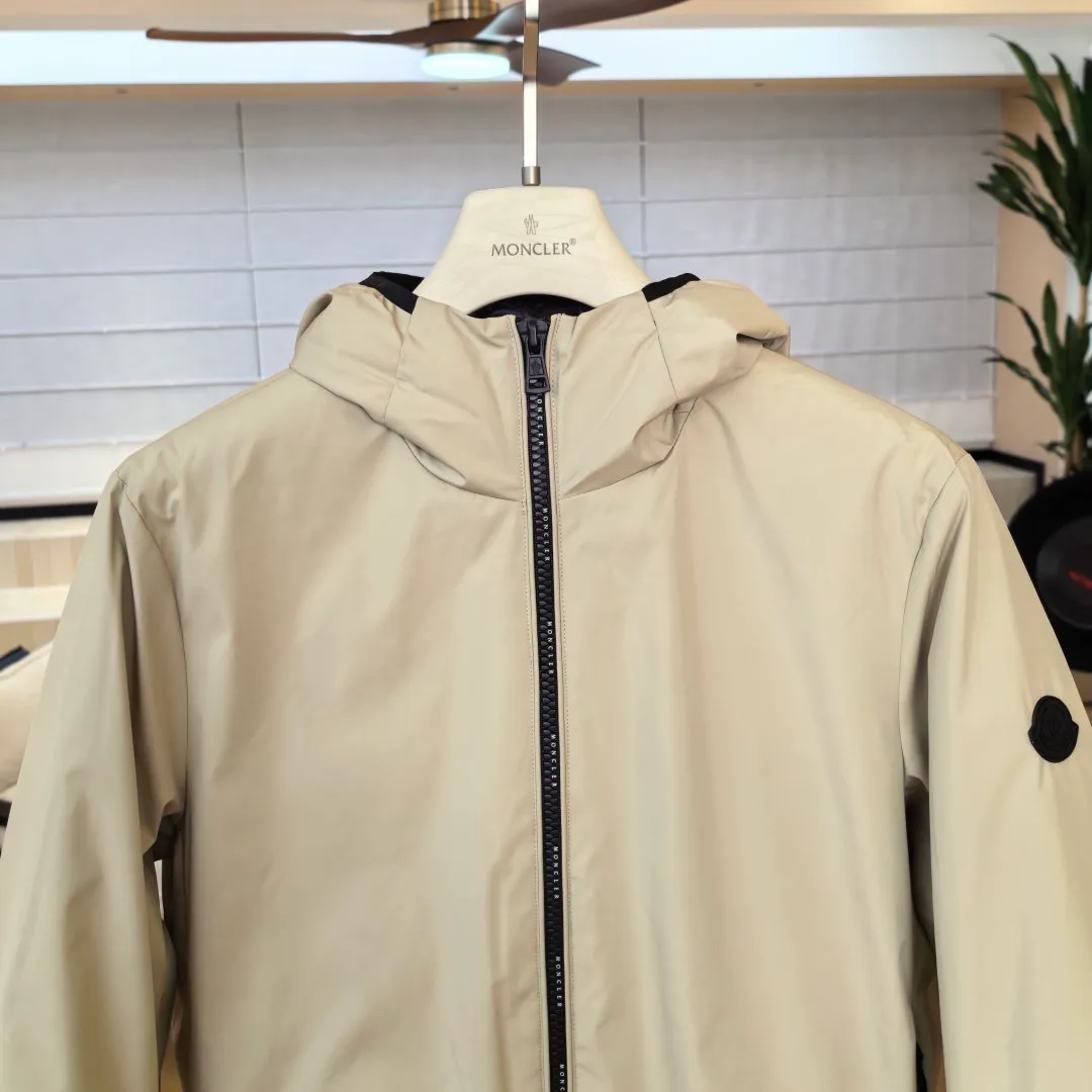 moncler【Original 】 Corborant Classic , , , . , . , , ,Breathable . DIST 90 , . . ! . . Premium Quality. Size：12345